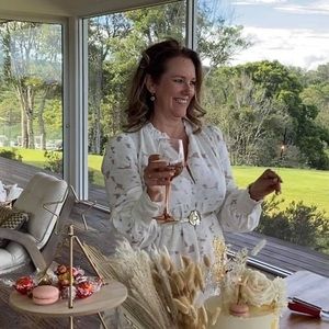 Meet your Posher, Deanna